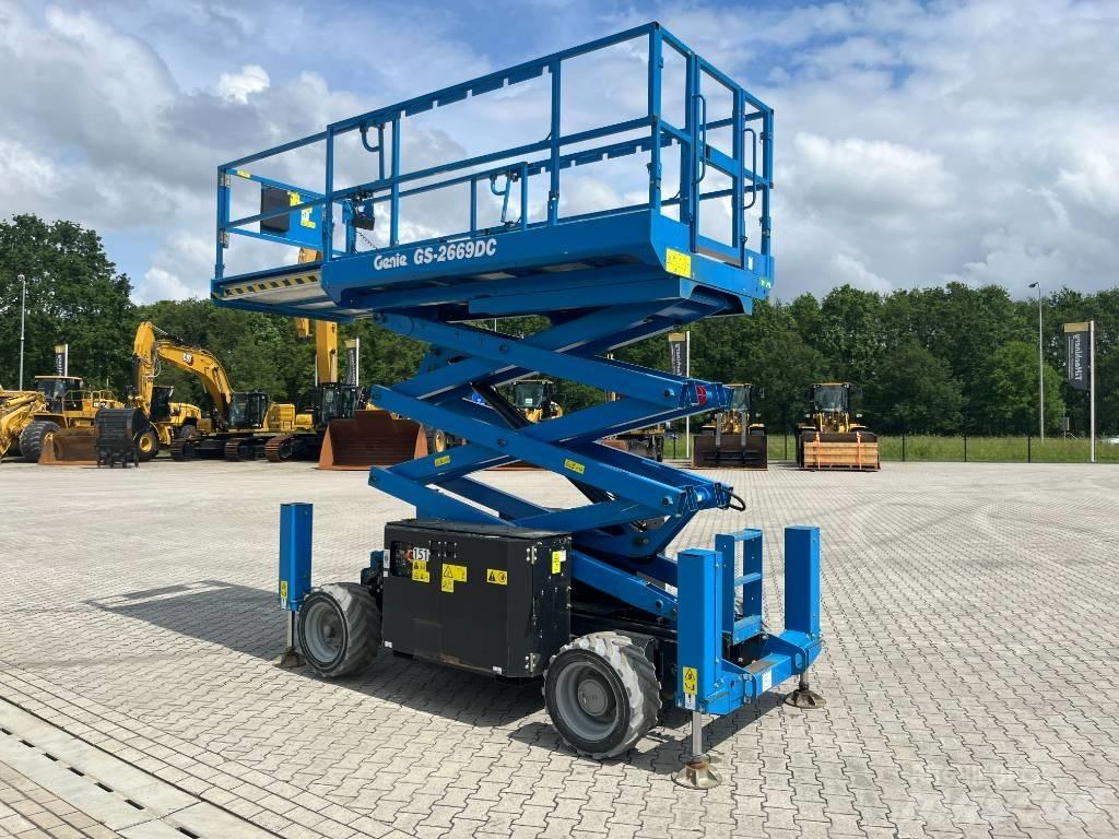 Genie GS 2669 DC رافعات مقصية الشكل