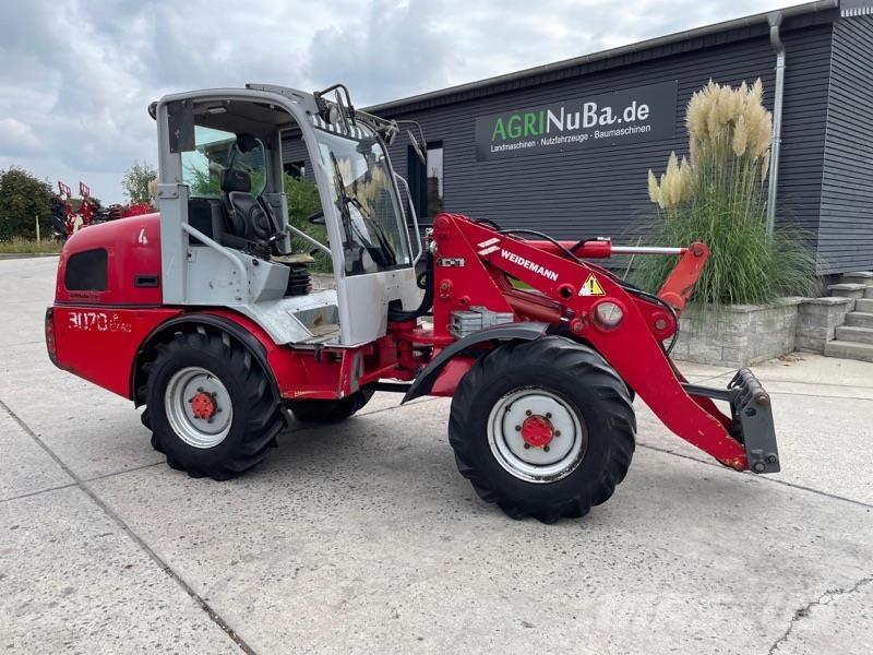 Weidemann 3070 لوادر بعجل