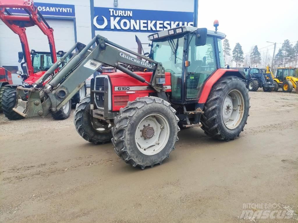 Massey Ferguson 6160 الجرارات