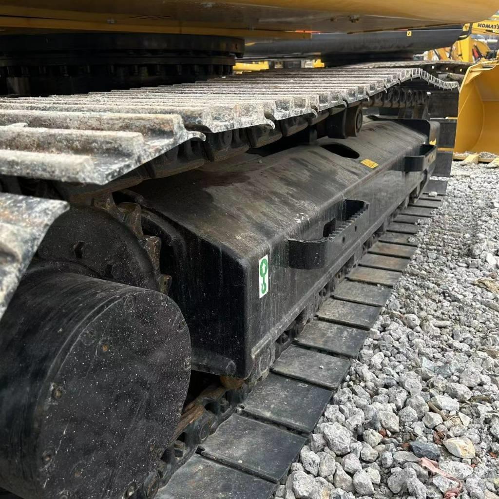 CAT 312D حفارات زحافة