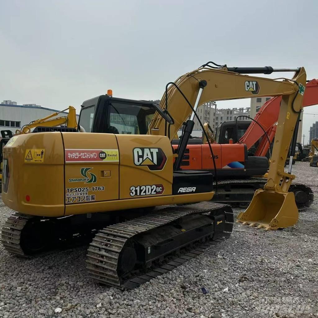 CAT 312D حفارات زحافة