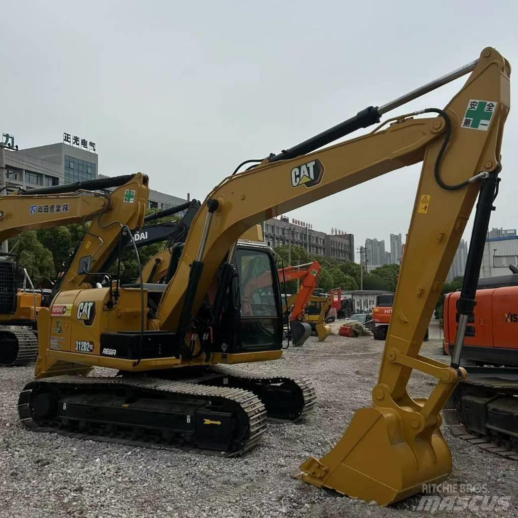 CAT 312D حفارات زحافة