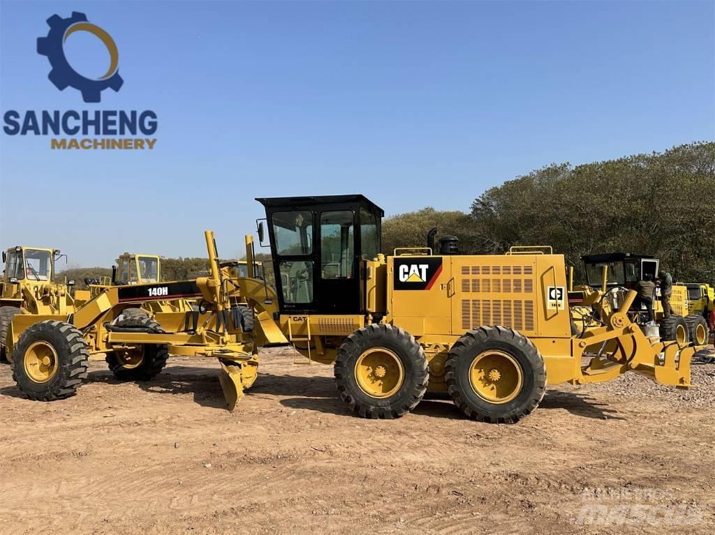 CAT 140 H معدات تمهيد الطرق