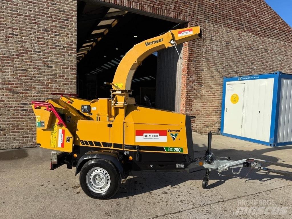 Vermeer BC200 ماكينات تقطيع أخشاب الحراجة