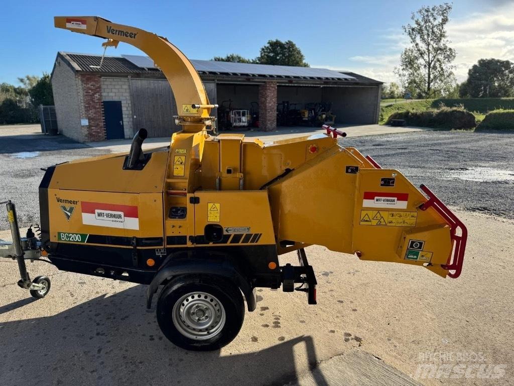 Vermeer BC200 ماكينات تقطيع أخشاب الحراجة