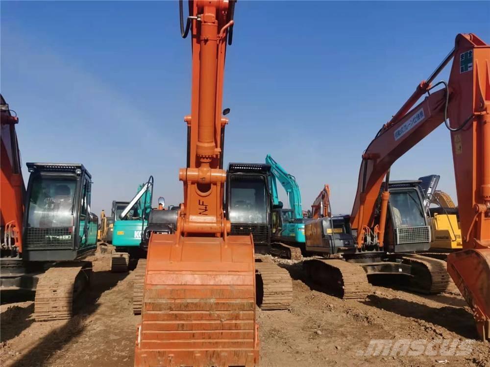 Hitachi ZX210 حفارات زحافة