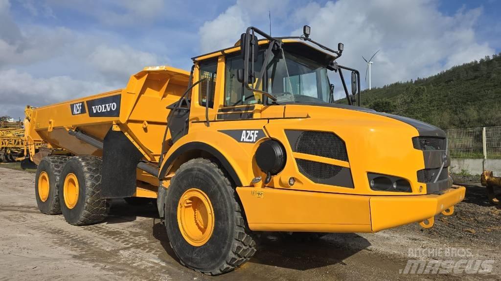 Volvo A 25 F ساحبات مفصلية