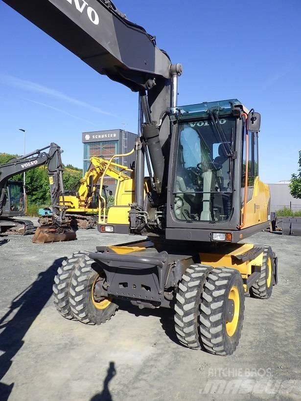 Volvo EW 180 C حفارات بعجل