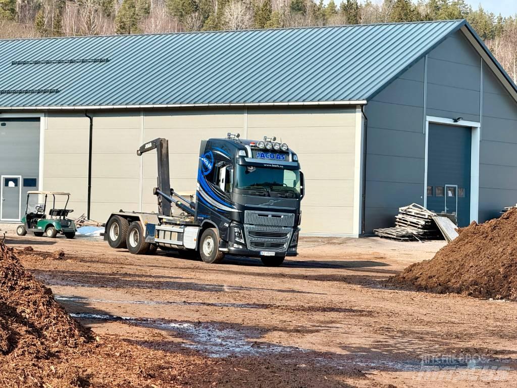 Volvo FH 16 750 6x4 شاحنات الرافعات الخطافية