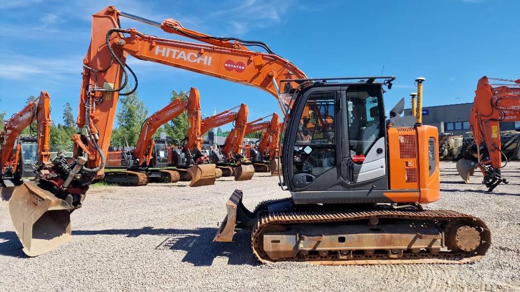 Hitachi ZX135US-BL6 حفارات زحافة