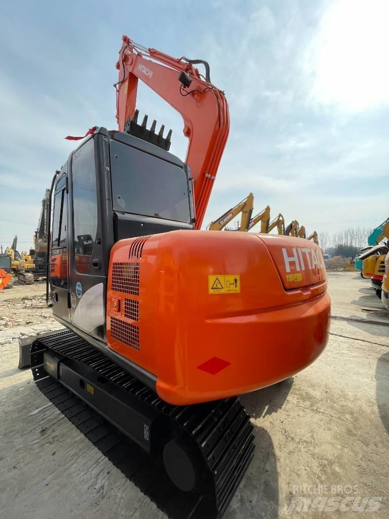 Hitachi ZX 70 حفارات صغيرة أقل من 7 طن (حفارات صغيرة)