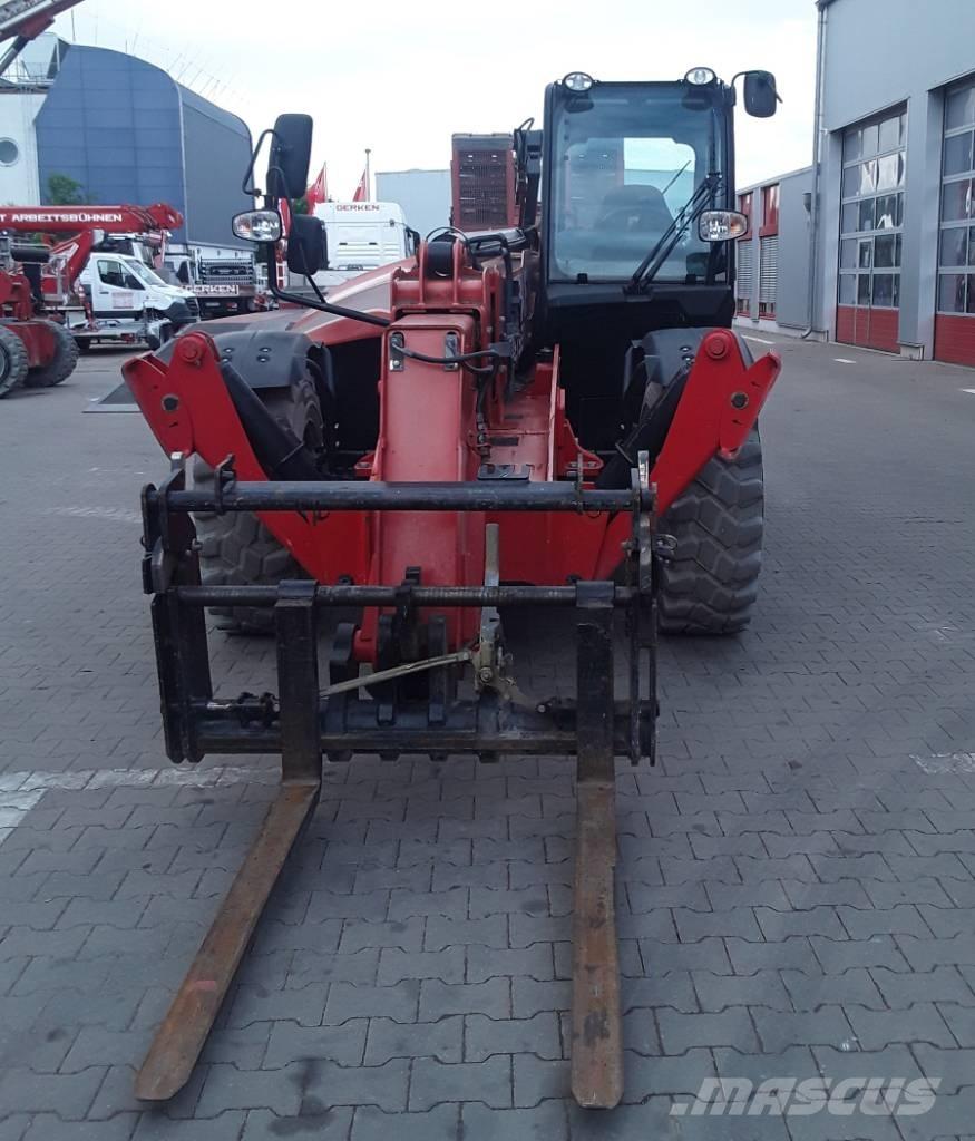 JCB 540-140 مناولات متداخلة