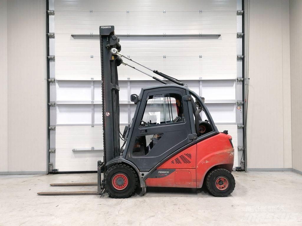 Linde H30T-02 شاحنات LPG