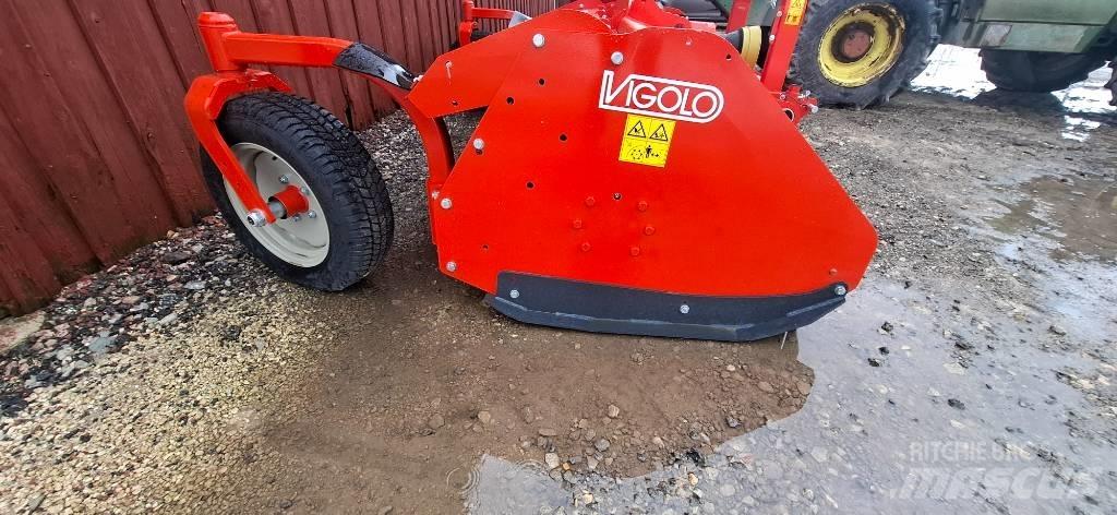  Vigolo TST 300 MAX جزازات وأغطية المراعي