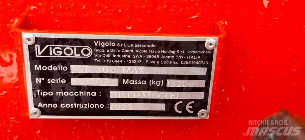  Vigolo TST 300 MAX جزازات وأغطية المراعي