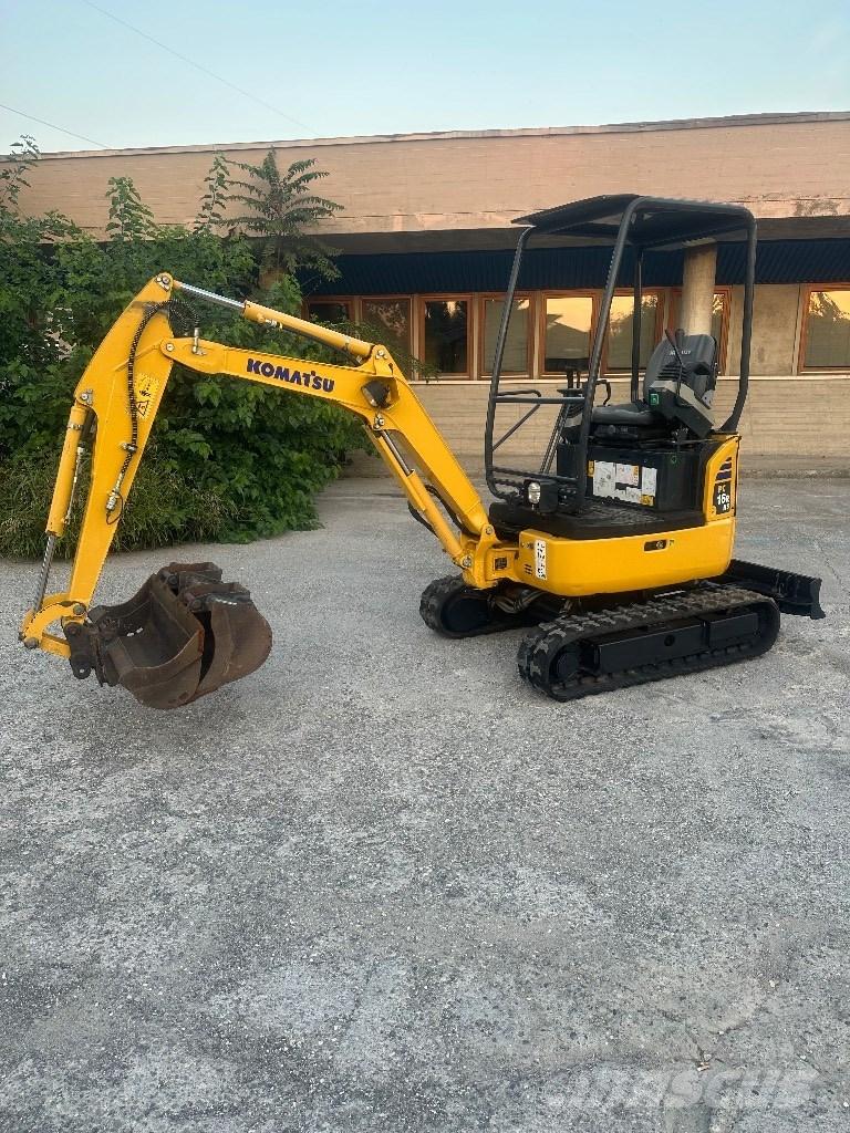 Komatsu PC16R-HS حفارات زحافة