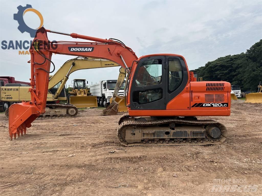 Doosan DX 120 حفارات وسط 7 طن - 12 طن