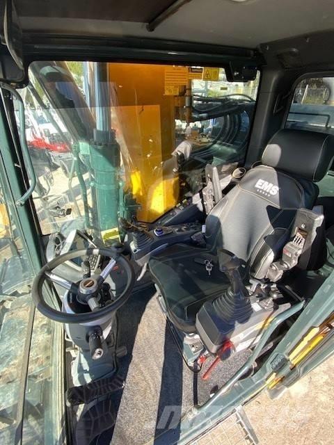 Hyundai HW 180 حفارات بعجل