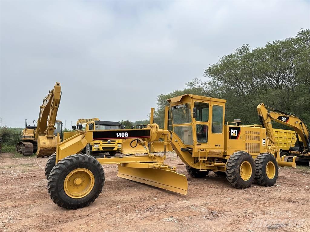 CAT 140G معدات تمهيد الطرق