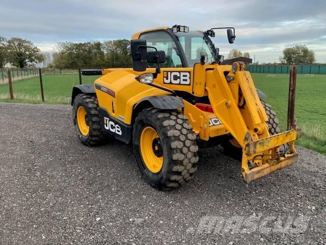 JCB 538-60 معدات مناولة لأغراض الزراعة