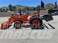 Kubota L2850 الجرارات