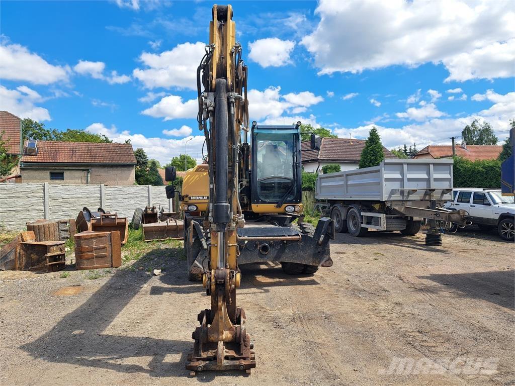 CAT M 315 D 4X4 أخرى