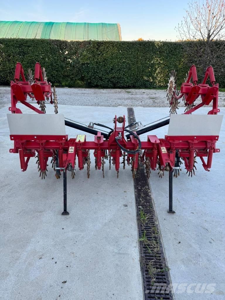  ceccato Olindo - حراثات صفوف المحاصيل