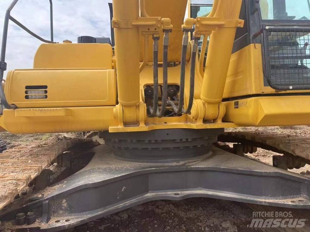 Komatsu PC 450 حفارات زحافة