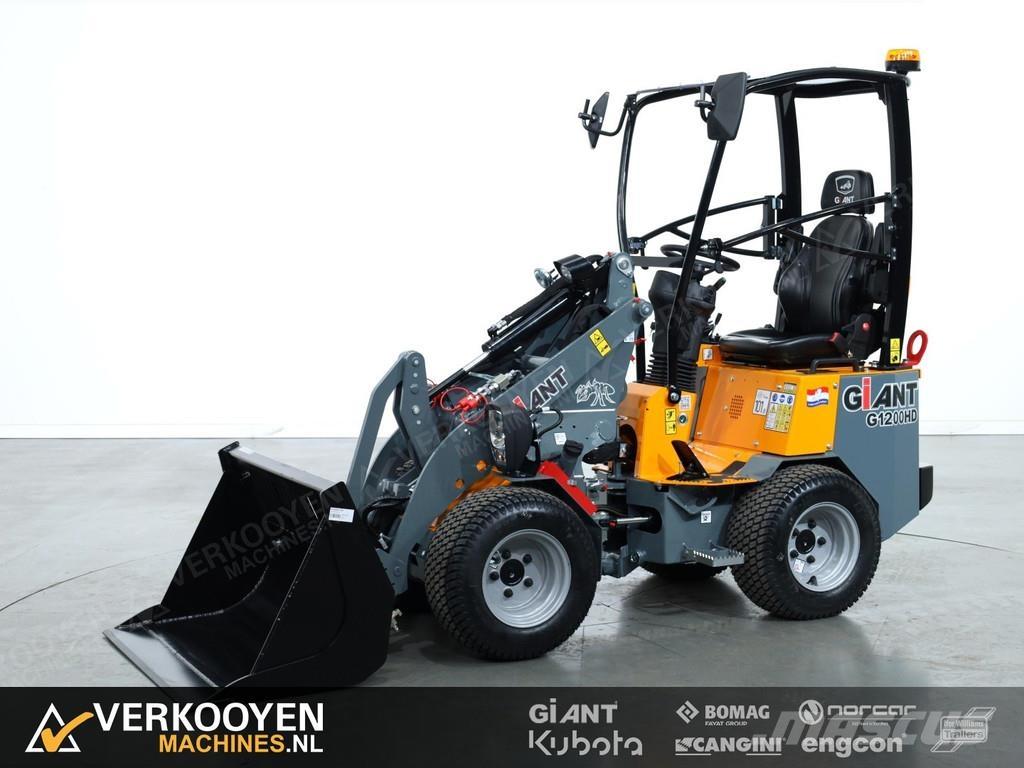 GiANT G1200 HD لوادر بعجل