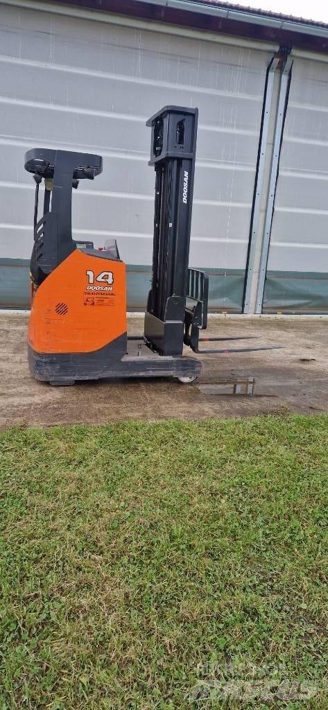 Doosan BR 16 JW-7 شاحنة مناولة