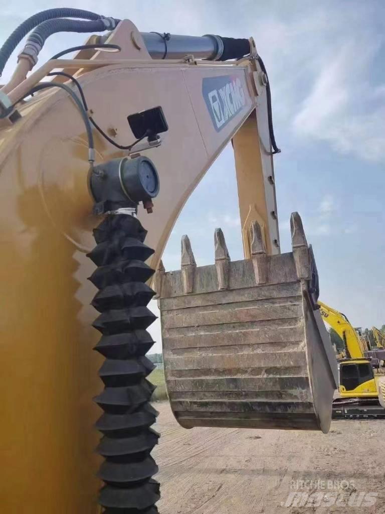 XCMG XE215 حفارات زحافة