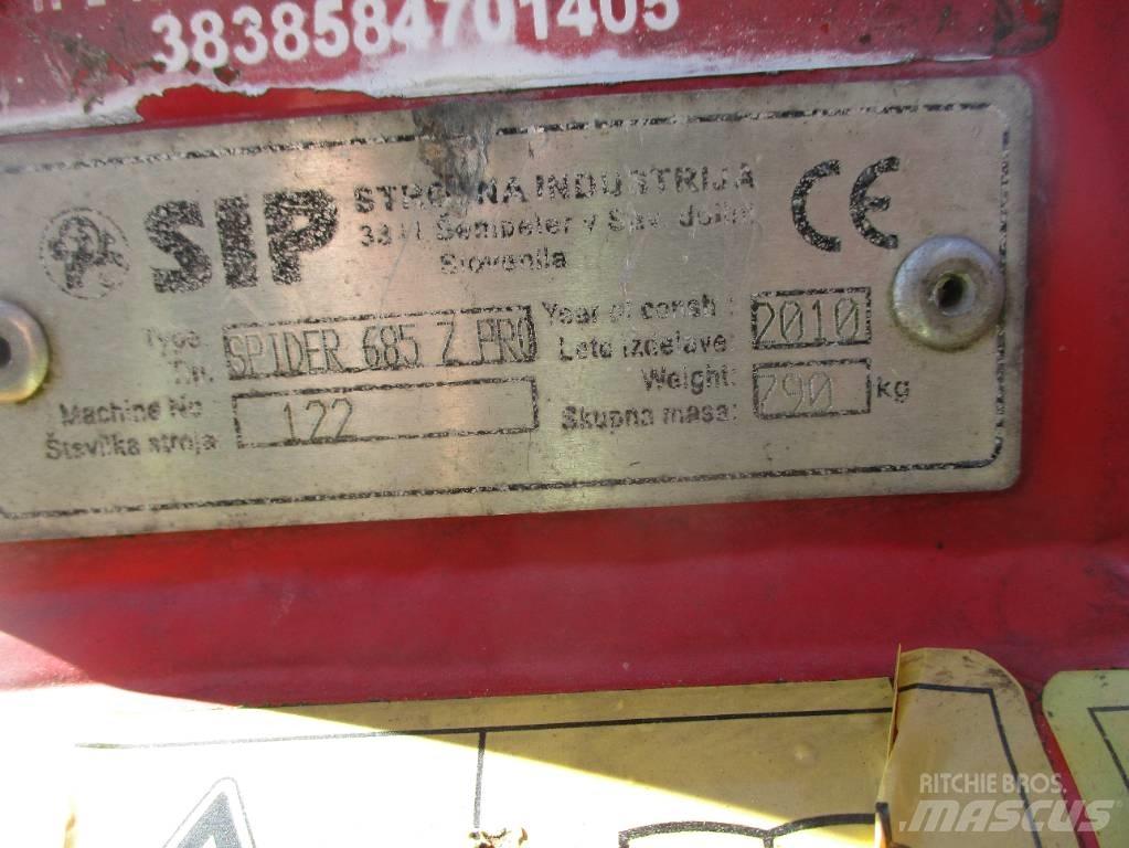 SIP Spider 685/6 مكابس وميبسات التبن