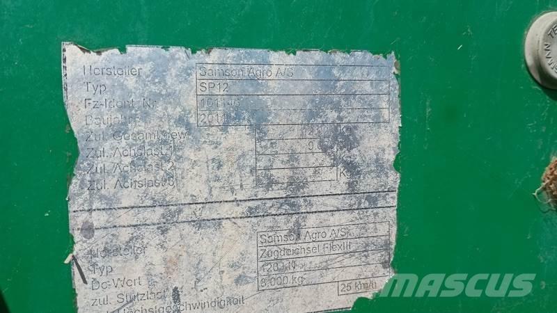 Samson SP 12 معدات توزيع السماد العضوي