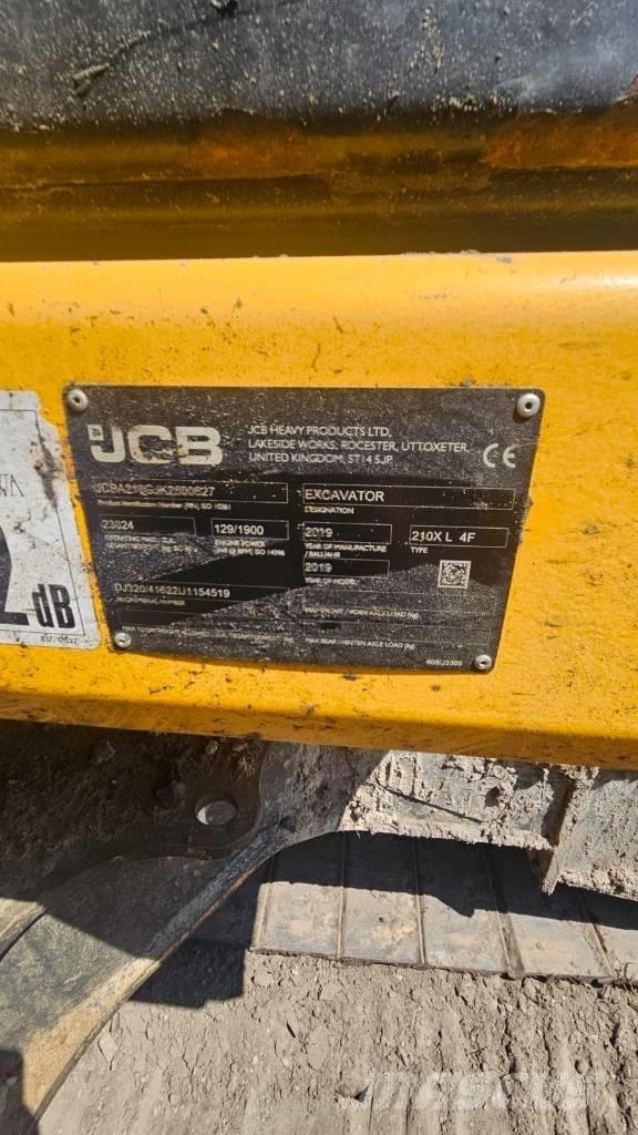 JCB 210 حفارات زحافة