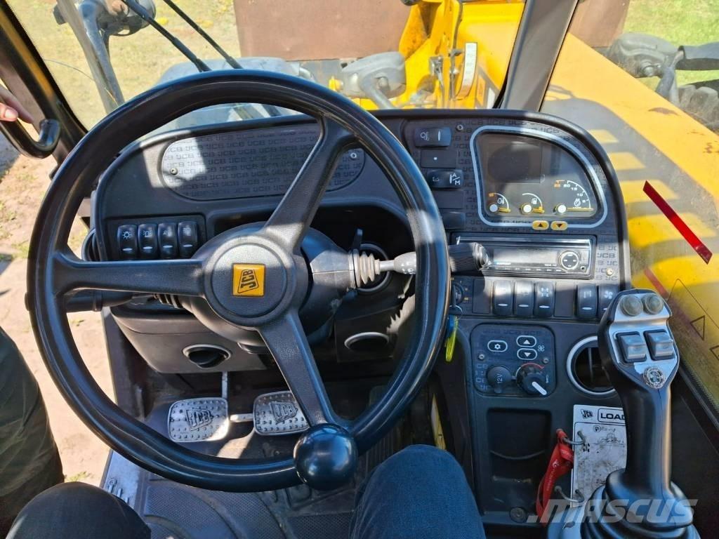 JCB 560-80 Agri Plus رافعة تلسكوبية