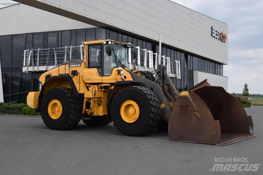 Volvo L 220 H لوادر بعجل