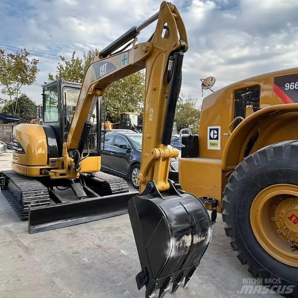 CAT 304 C CR حفارات صغيرة أقل من 7 طن (حفارات صغيرة)