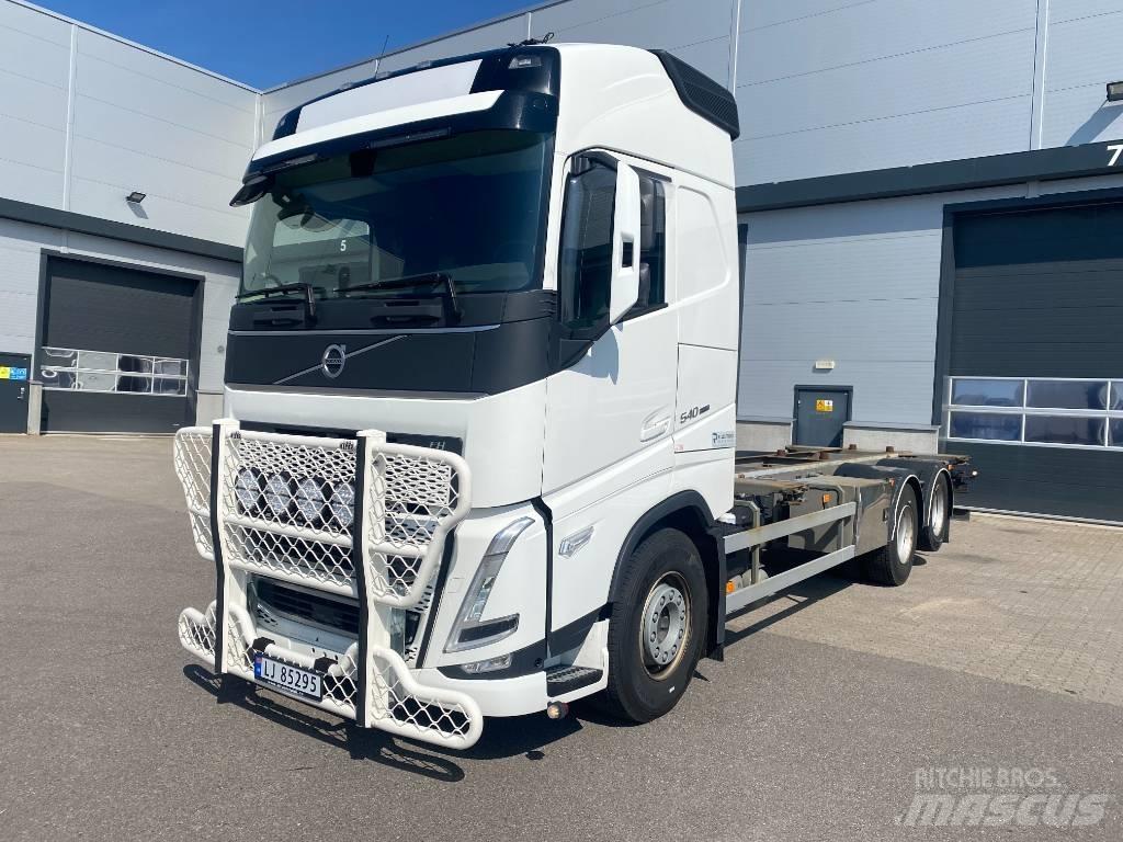 Volvo FH 540 شاحنات الحاويات