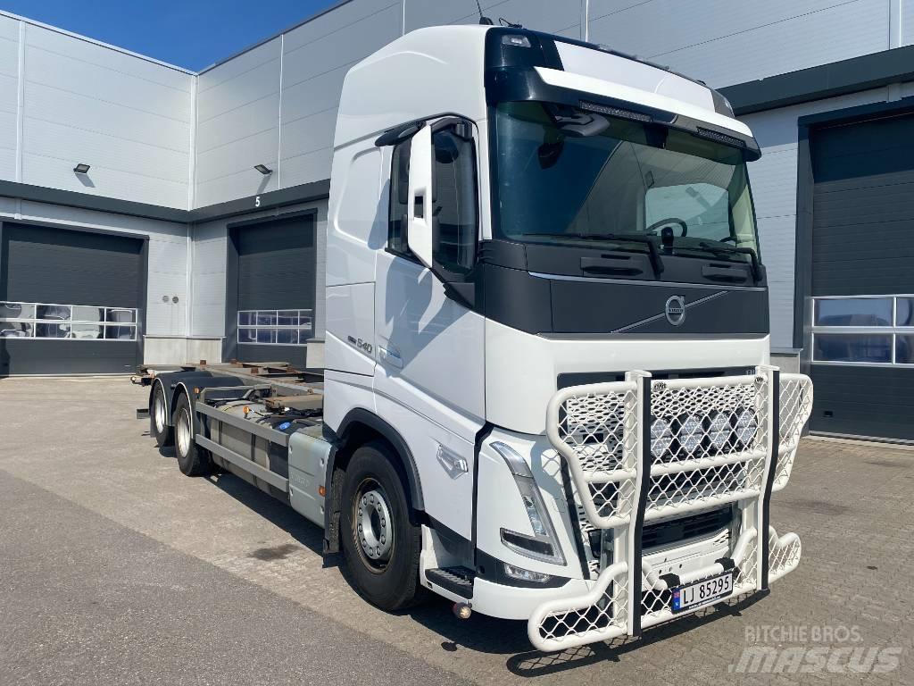 Volvo FH 540 شاحنات الحاويات