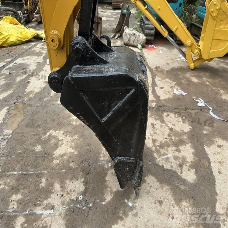 CAT 303.5 E حفارات صغيرة أقل من 7 طن (حفارات صغيرة)