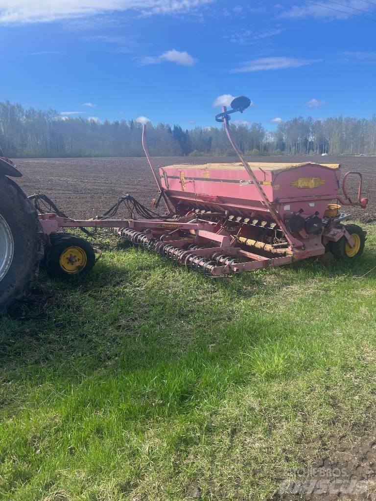 Väderstad Rapid400C مثاقيب
