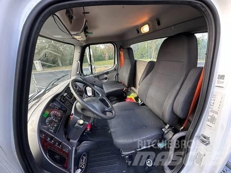 Freightliner M2 وحدات الجر