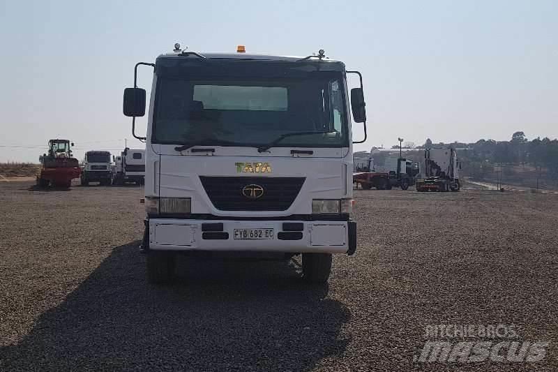 Tata Novus 3434 شاحنات أخرى