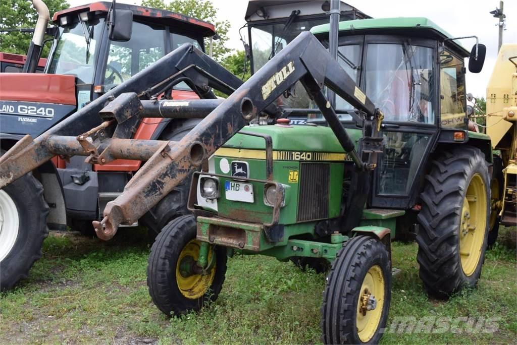 John Deere 1640 الجرارات