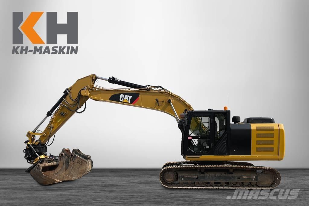 CAT 323 F حفارات زحافة