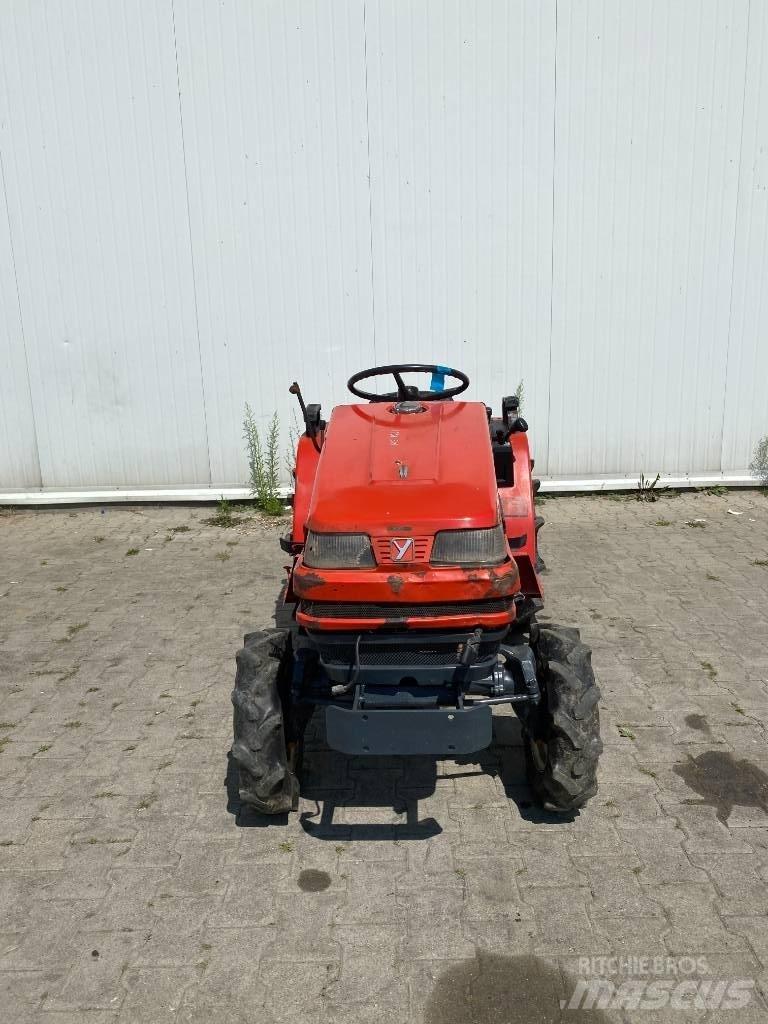 Yanmar Ke2 جرارات مدمجة