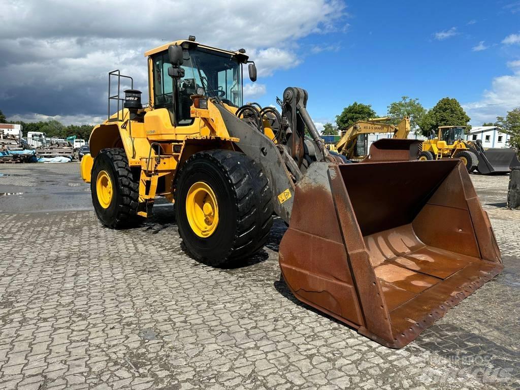 Volvo L180G لوادر بعجل