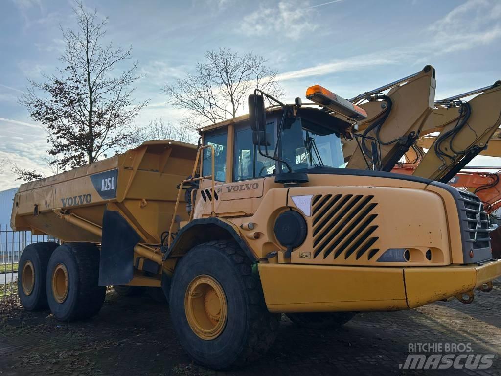 Volvo A 25 D ساحبات مفصلية