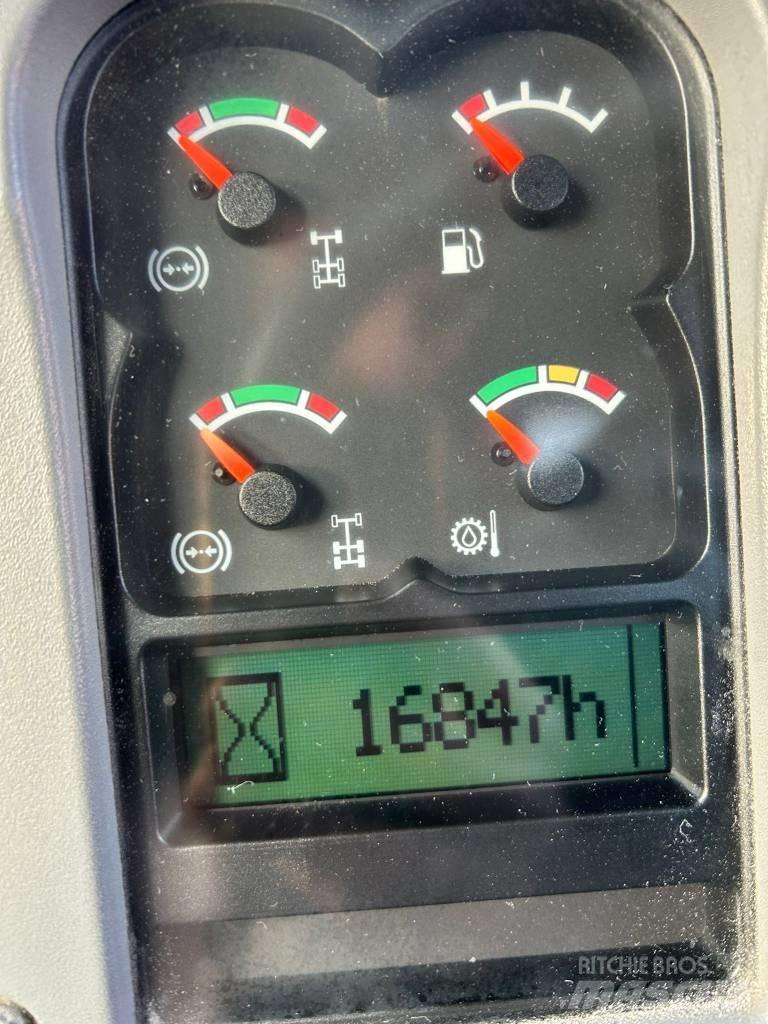 Volvo A 25 D ساحبات مفصلية