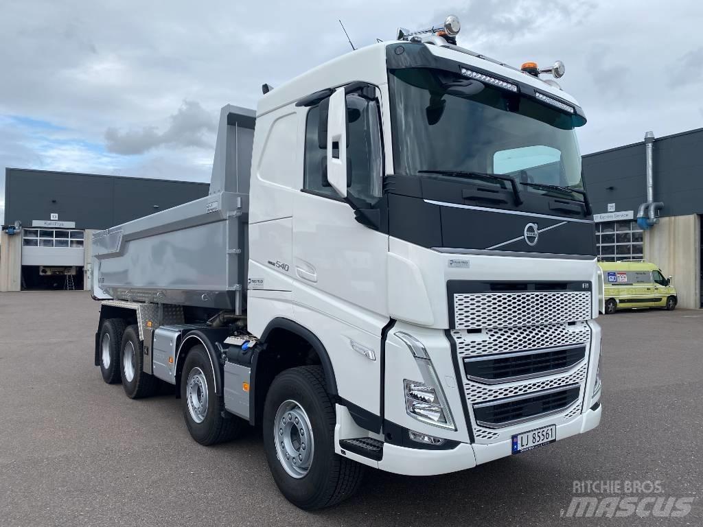 Volvo FH540 8x4 شاحنات قلابة